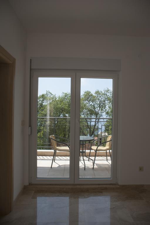 Apartments Villa Simonovic Petrovac ภายนอก รูปภาพ