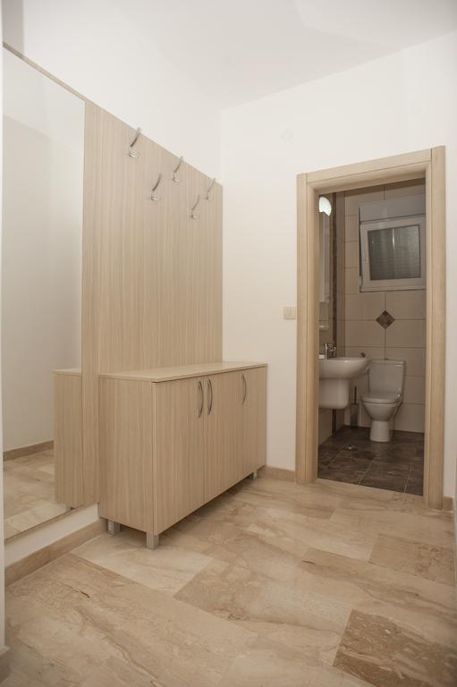 Apartments Villa Simonovic Petrovac ภายนอก รูปภาพ