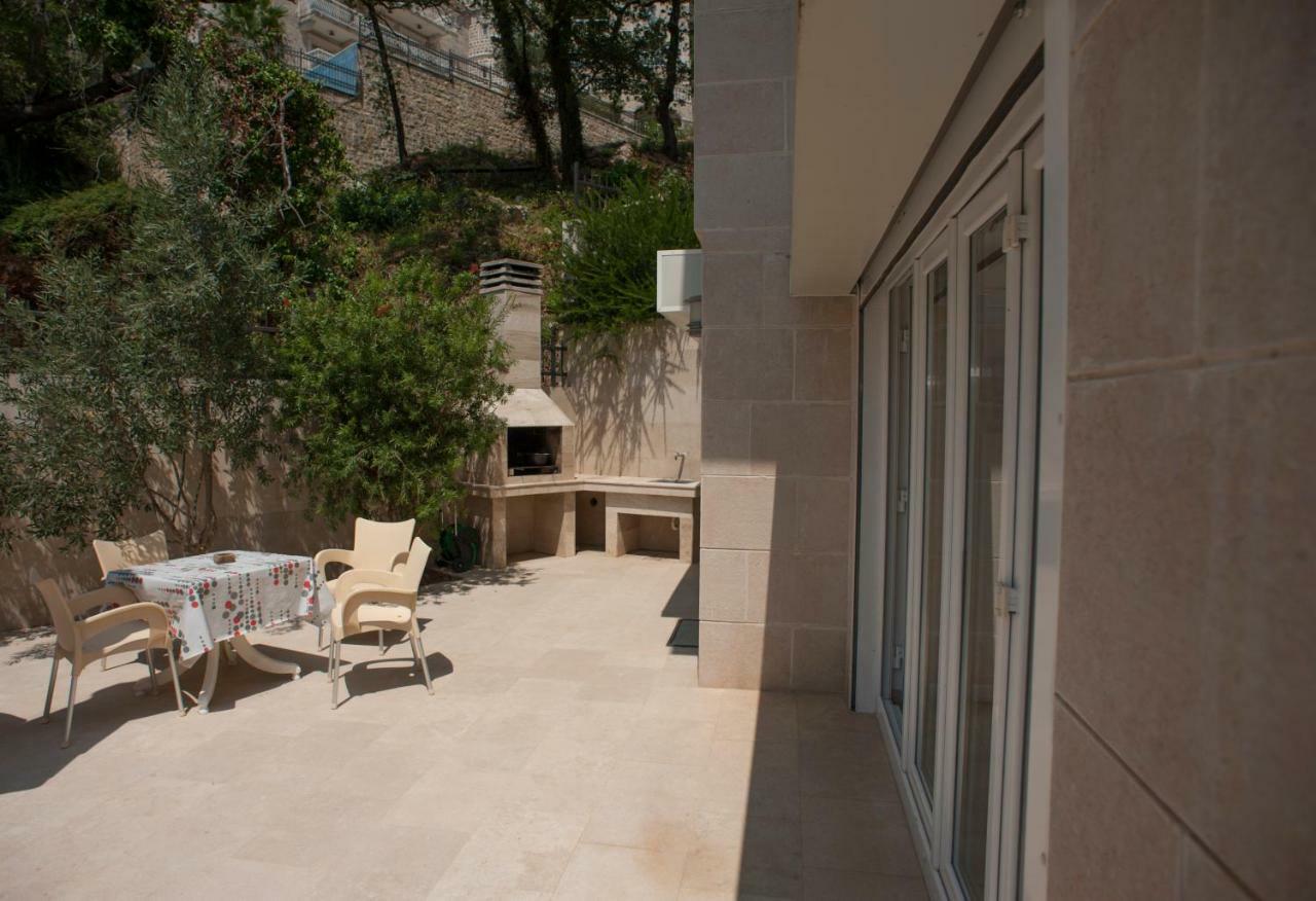Apartments Villa Simonovic Petrovac ภายนอก รูปภาพ