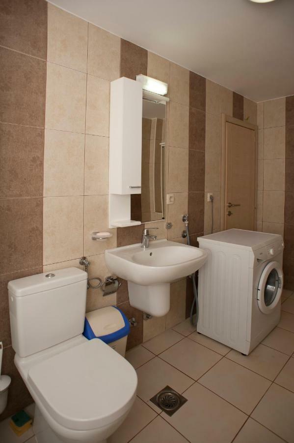 Apartments Villa Simonovic Petrovac ภายนอก รูปภาพ