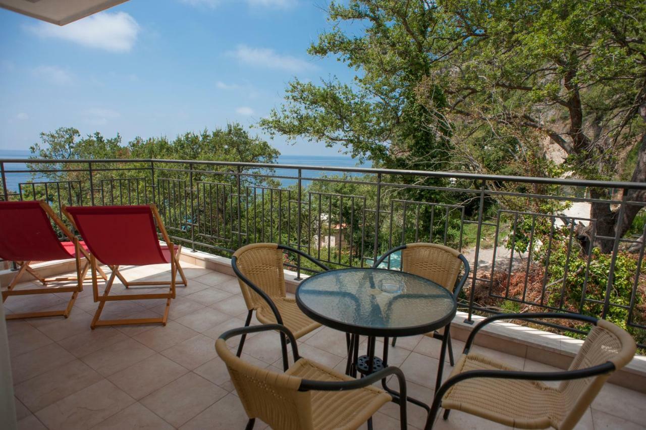 Apartments Villa Simonovic Petrovac ภายนอก รูปภาพ