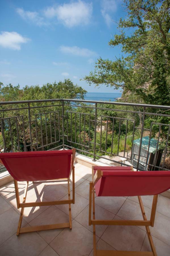 Apartments Villa Simonovic Petrovac ภายนอก รูปภาพ